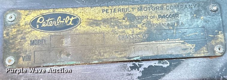 image for item DG4327 1985 Peterbilt 362 roll-off container truck