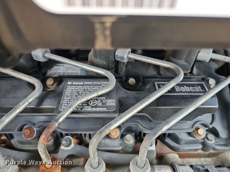 image for item DK0540 2015 Bobcat S570 skid steer loader