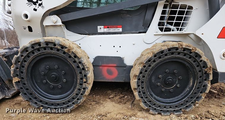 image for item DK0540 2015 Bobcat S570 skid steer loader