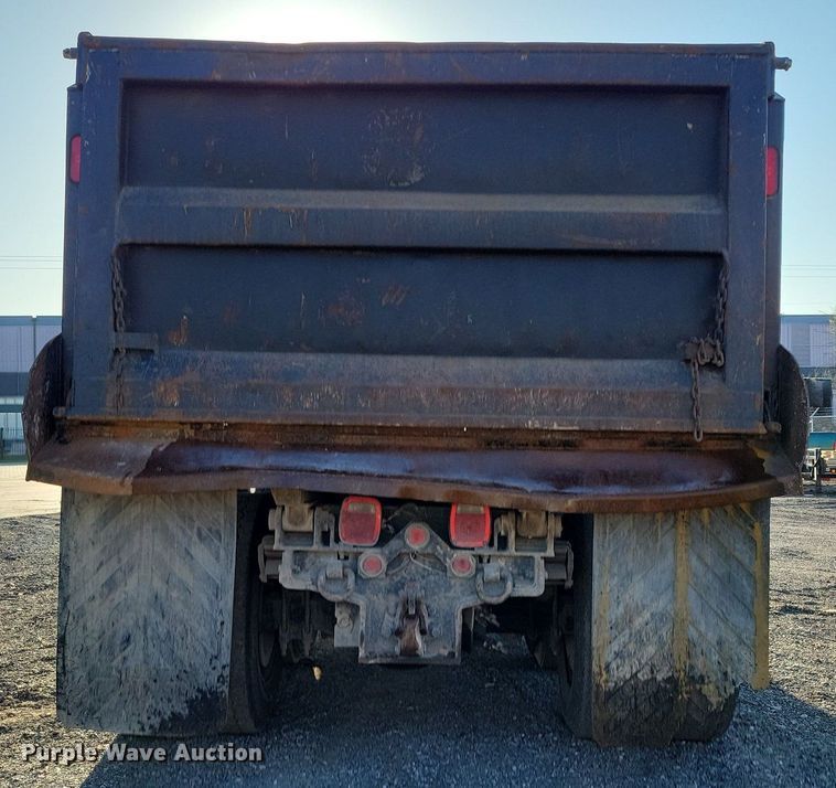 image for item DK4225 1997 Volvo WCA dump truck