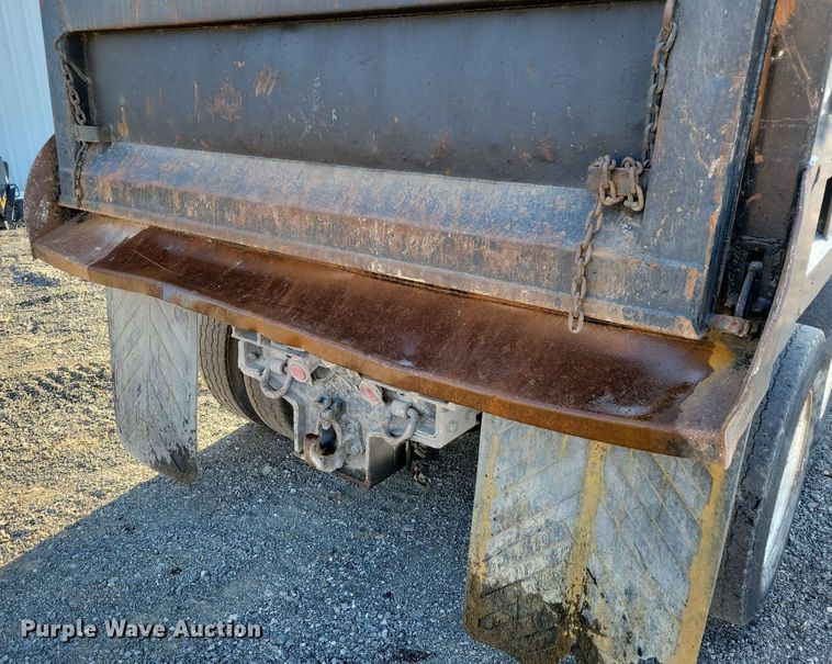 image for item DK4225 1997 Volvo WCA dump truck