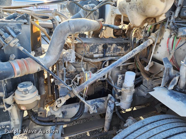 image for item DK4225 1997 Volvo WCA dump truck