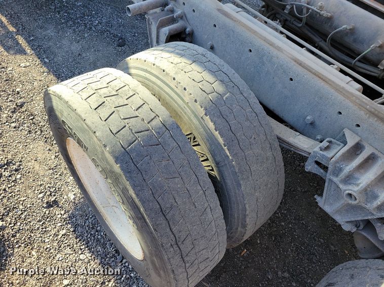 image for item DK4225 1997 Volvo WCA dump truck