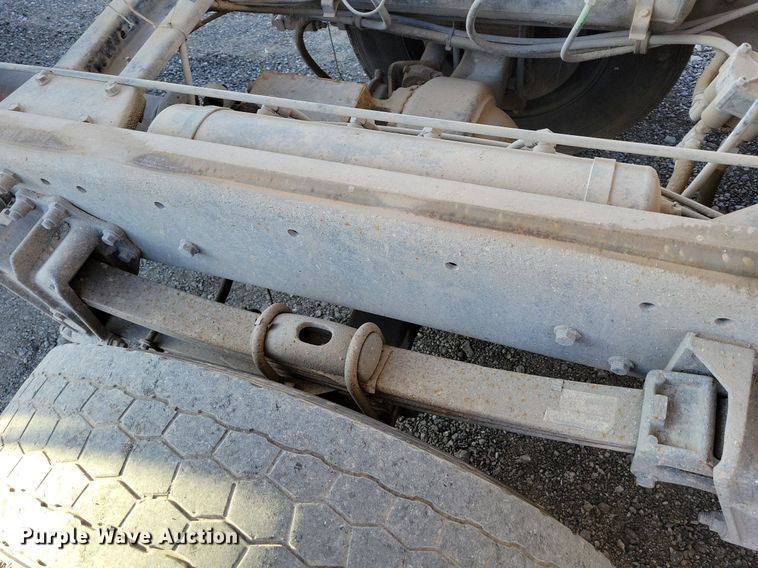 image for item DK4225 1997 Volvo WCA dump truck