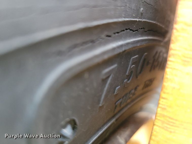 image for item DK4232 Road shoulder widener