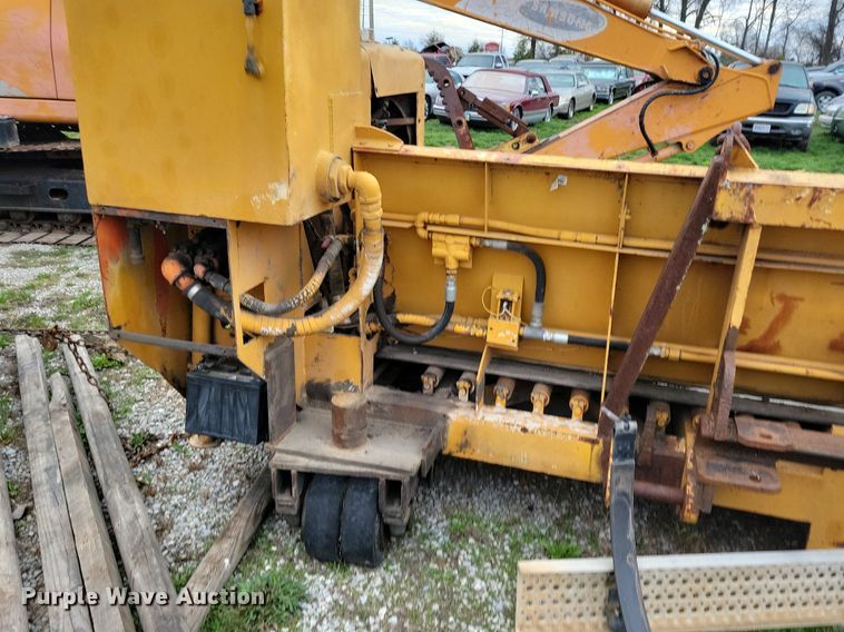 image for item DK4232 Road shoulder widener