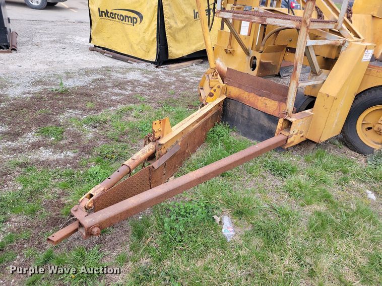 image for item DK4232 Road shoulder widener