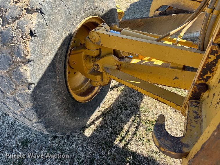 image for item DK6802 2007 Caterpillar 140H VHP motor grader