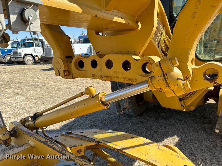 image for item DK6802 2007 Caterpillar 140H VHP motor grader