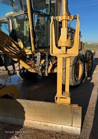 image for item DK6802 2007 Caterpillar 140H VHP motor grader