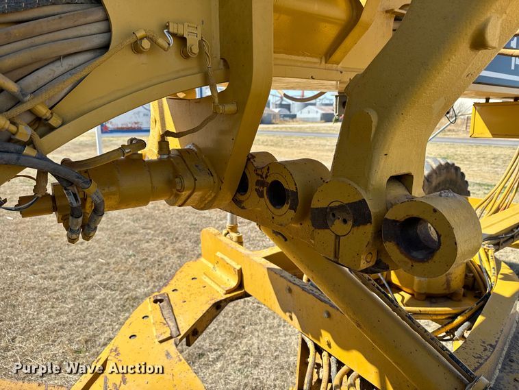 image for item DK6802 2007 Caterpillar 140H VHP motor grader