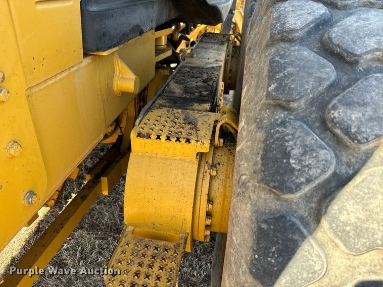 image for item DK6802 2007 Caterpillar 140H VHP motor grader