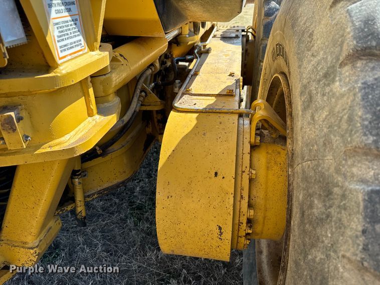 image for item DK6802 2007 Caterpillar 140H VHP motor grader