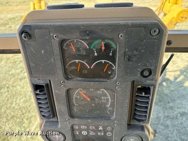 image for item DK6802 2007 Caterpillar 140H VHP motor grader