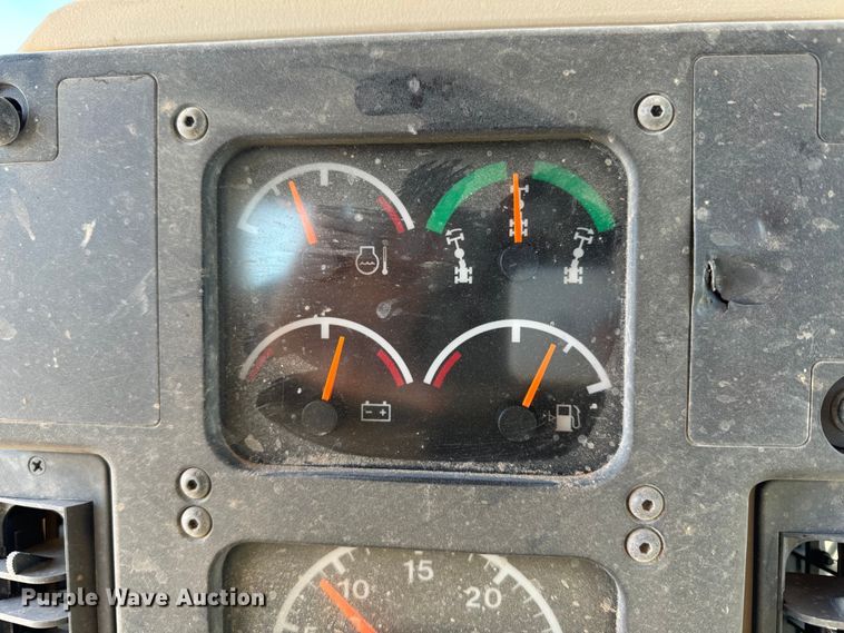 image for item DK6802 2007 Caterpillar 140H VHP motor grader