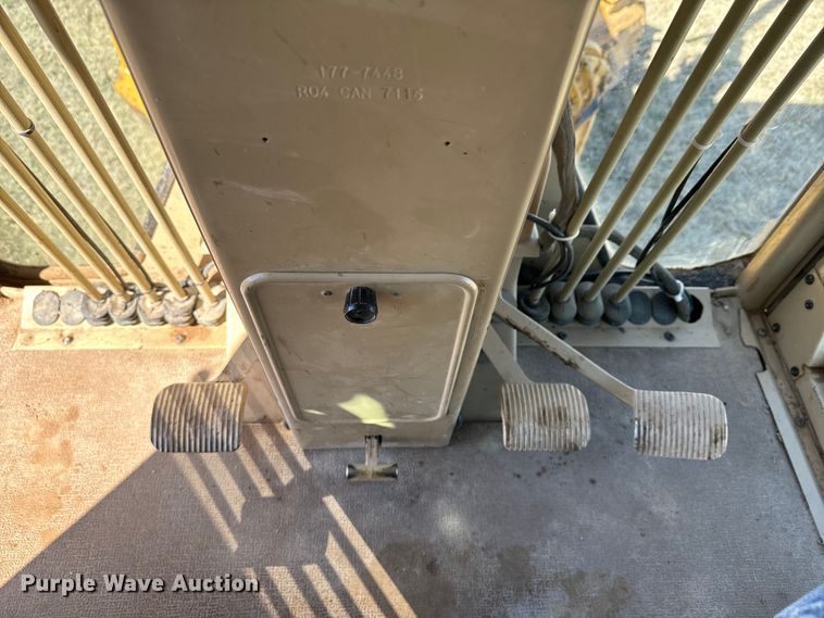 image for item DK6802 2007 Caterpillar 140H VHP motor grader