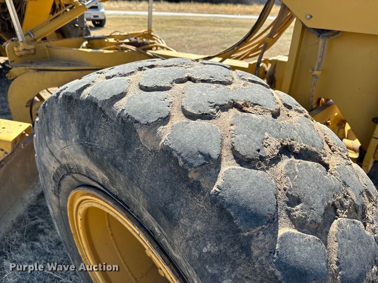 image for item DK6802 2007 Caterpillar 140H VHP motor grader