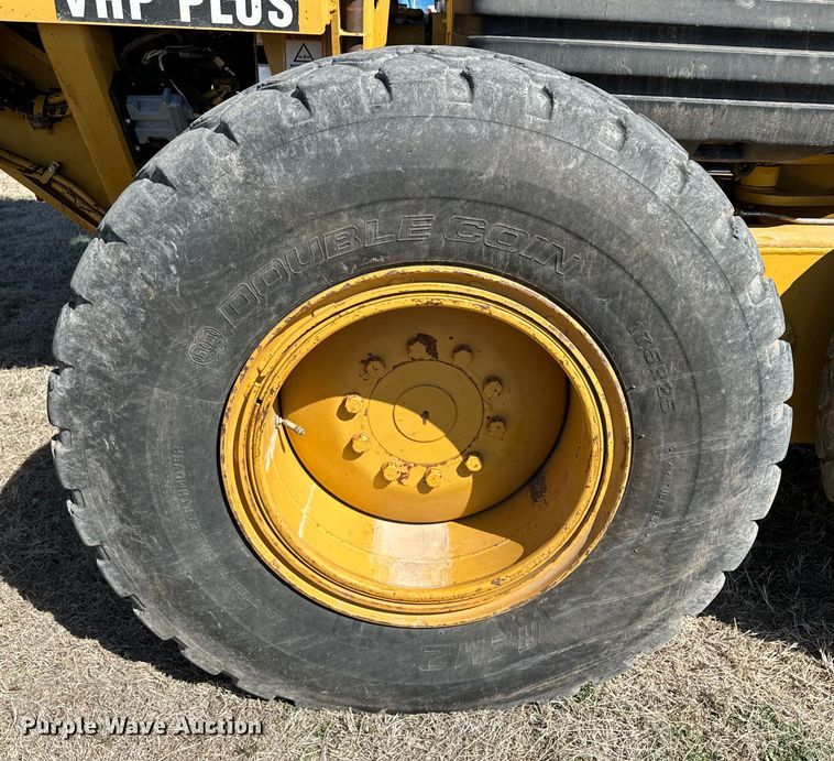 image for item DK6802 2007 Caterpillar 140H VHP motor grader