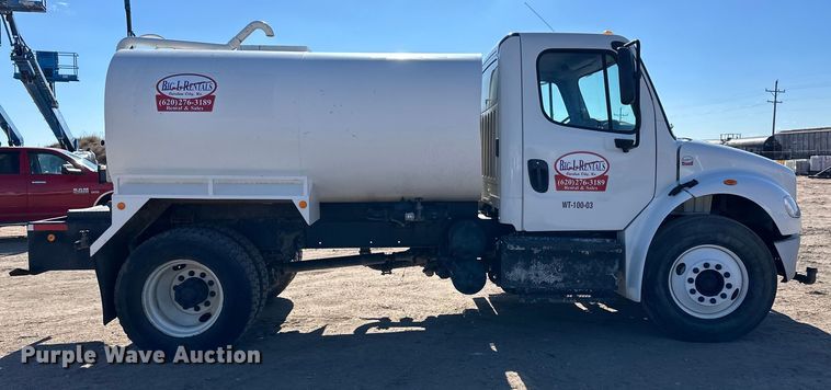 image for item DM2707 2014 Freightliner  Business Class M2 water truck