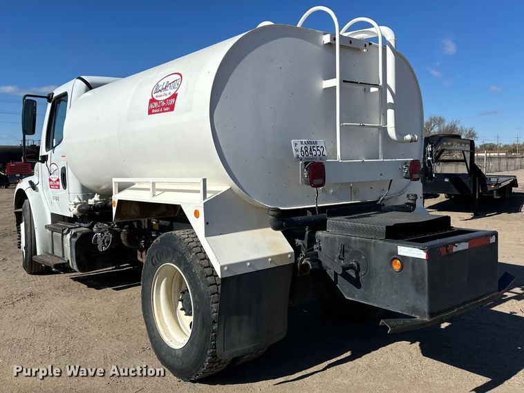 image for item DM2707 2014 Freightliner  Business Class M2 water truck