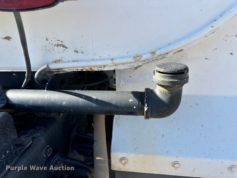 image for item DM2707 2014 Freightliner  Business Class M2 water truck