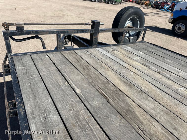 image for item DM2708 2014 Maxey equipment trailer