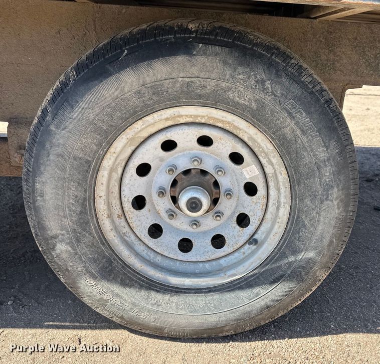 image for item DM2708 2014 Maxey equipment trailer