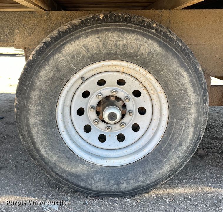 image for item DM2708 2014 Maxey equipment trailer