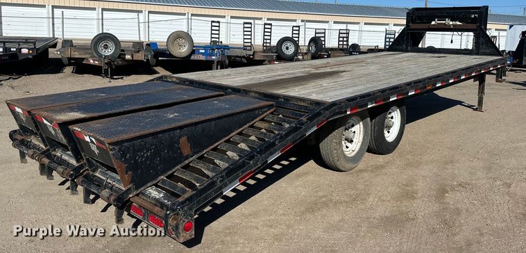 image for item DM2709 2010 PJ equipment trailer