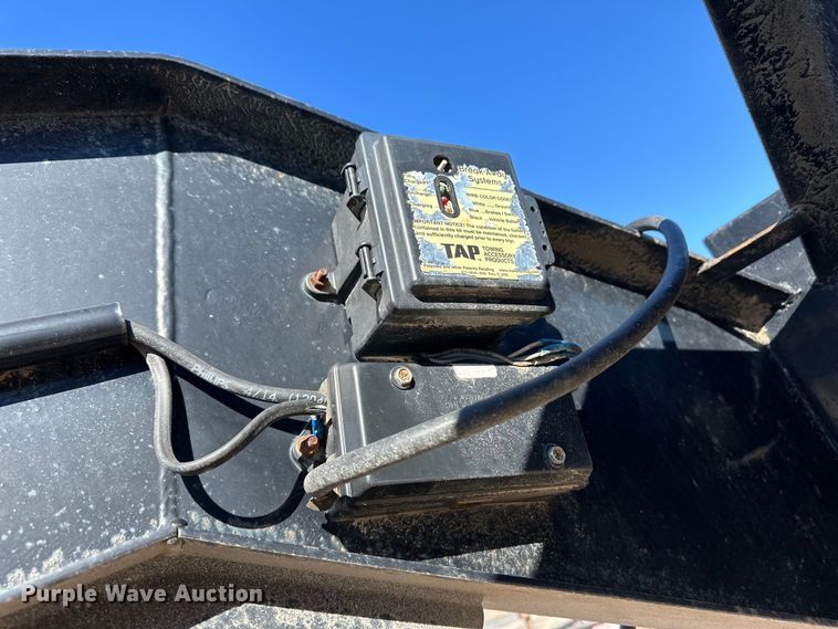 image for item DM2709 2010 PJ equipment trailer