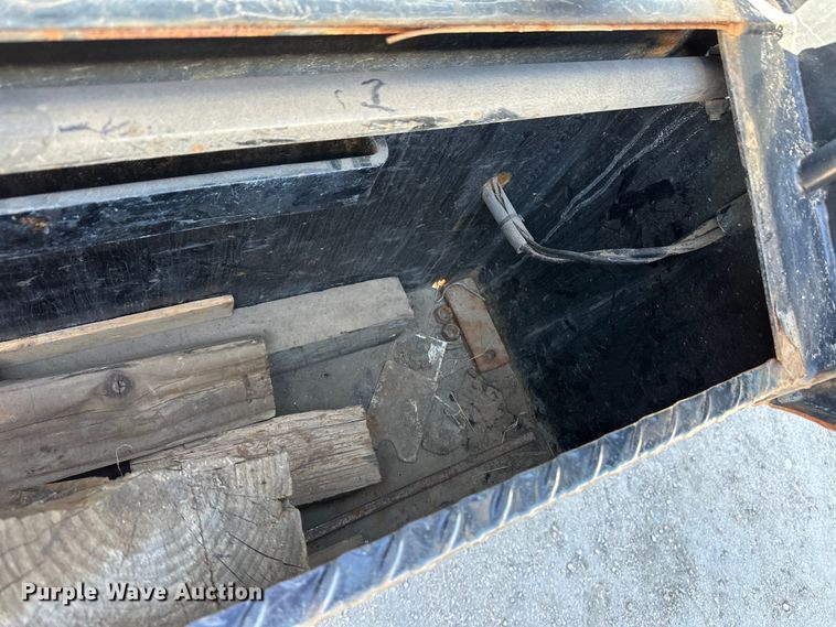 image for item DM2709 2010 PJ equipment trailer