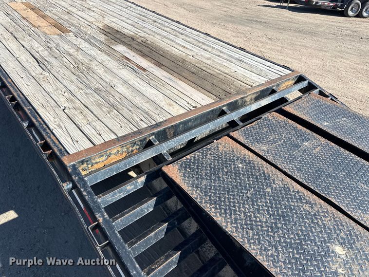 image for item DM2709 2010 PJ equipment trailer