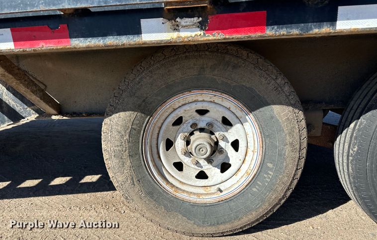 image for item DM2709 2010 PJ equipment trailer