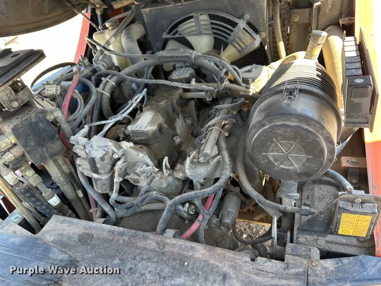 image for item DM2712 Nissan 25 forklift