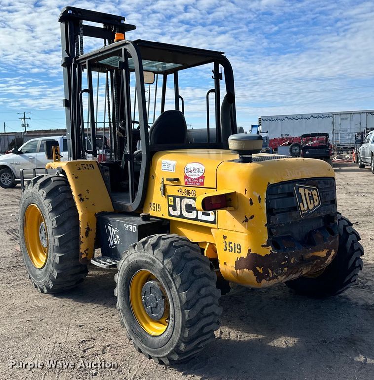image for item DM2714 2013 JCB 930 forklift