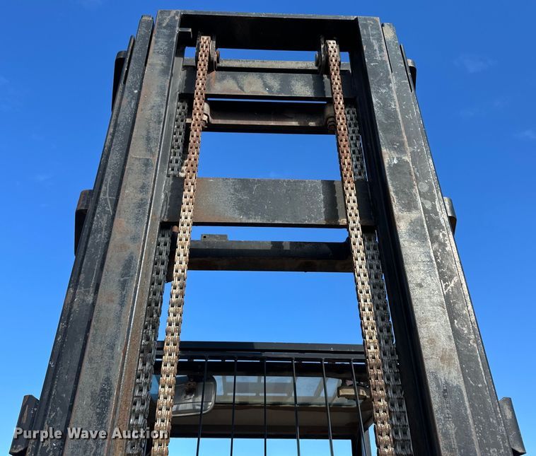 image for item DM2714 2013 JCB 930 forklift