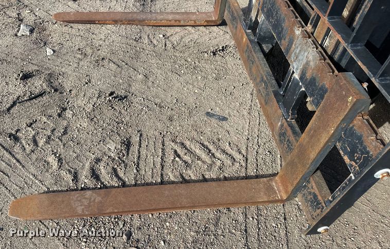 image for item DM2714 2013 JCB 930 forklift