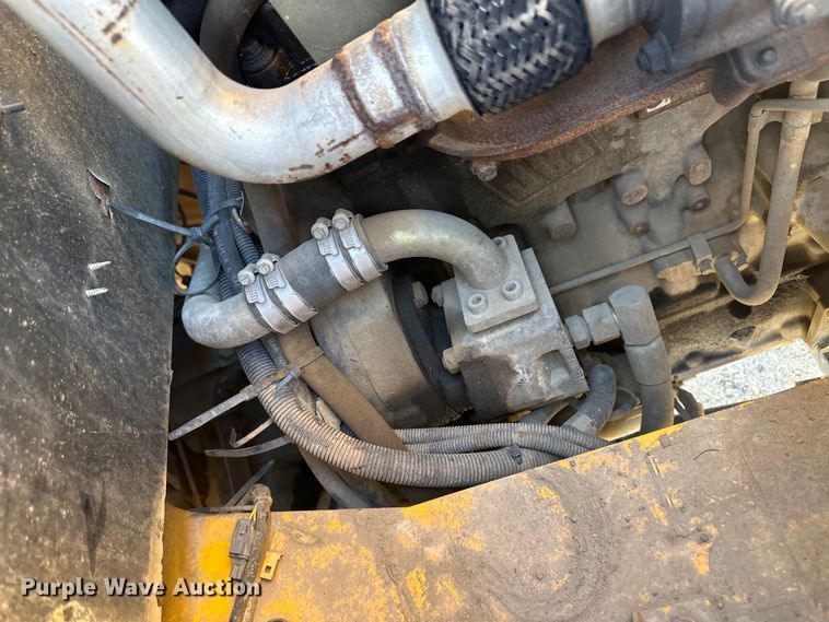 image for item DM2714 2013 JCB 930 forklift