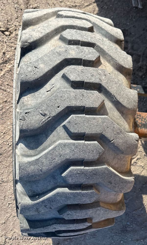 image for item DM2714 2013 JCB 930 forklift