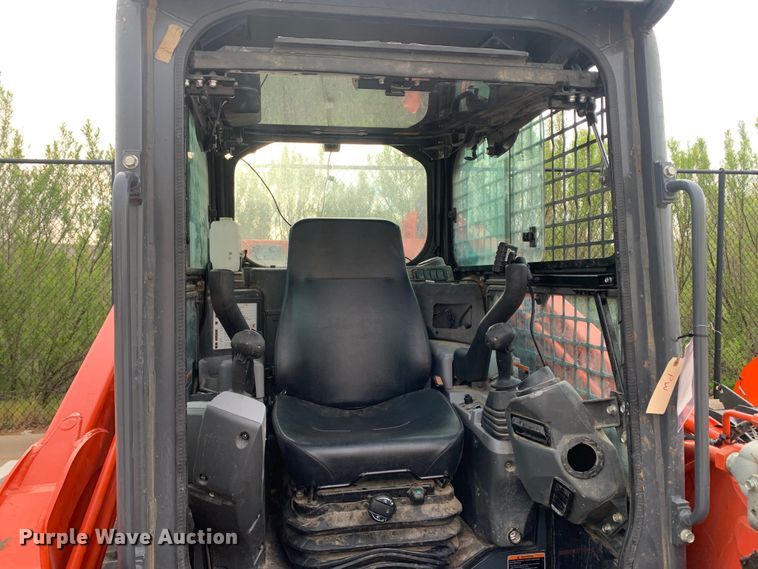 image for item DM7787 2021 Kubota SVL 97-2 skid steer loader