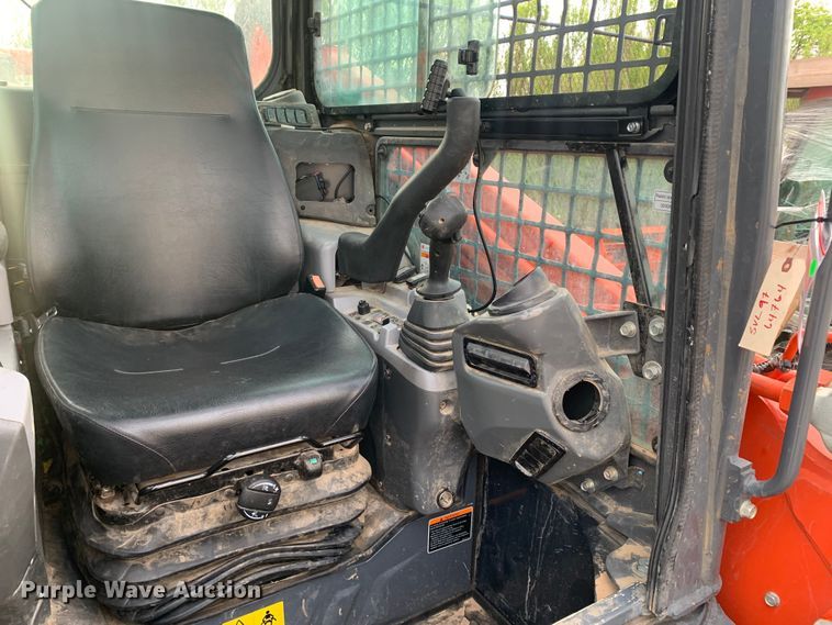 image for item DM7787 2021 Kubota SVL 97-2 skid steer loader