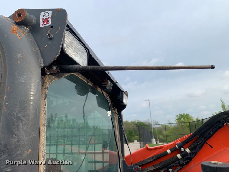 image for item DM7787 2021 Kubota SVL 97-2 skid steer loader