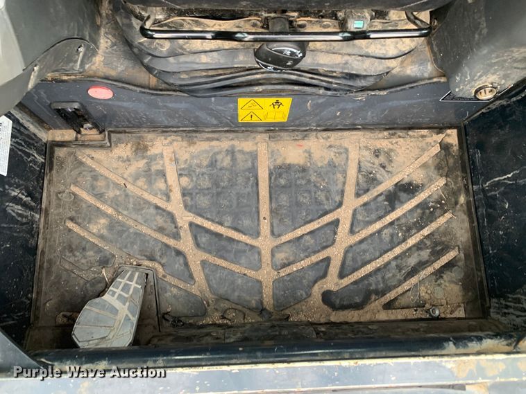 image for item DM7787 2021 Kubota SVL 97-2 skid steer loader