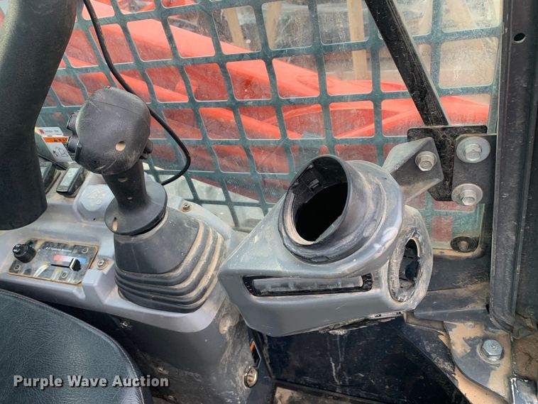 image for item DM7787 2021 Kubota SVL 97-2 skid steer loader