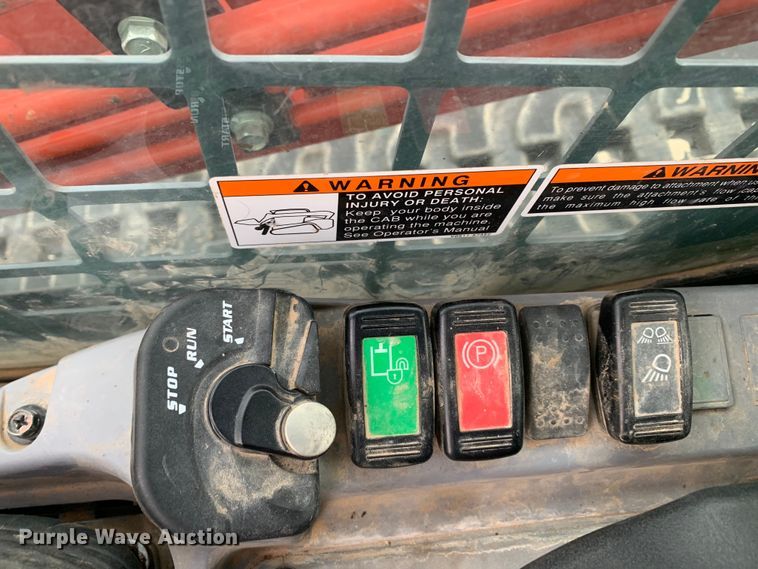 image for item DM7787 2021 Kubota SVL 97-2 skid steer loader