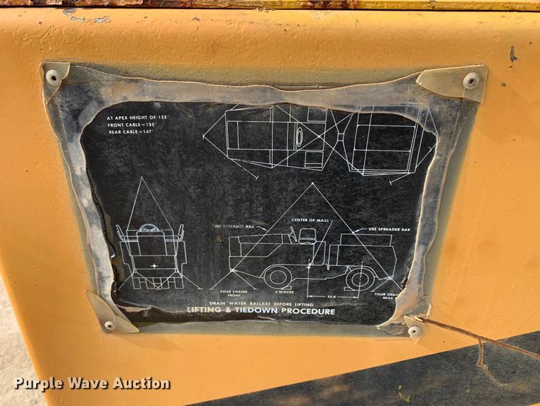 image for item DM7788 Hyster C530A pneumatic roller