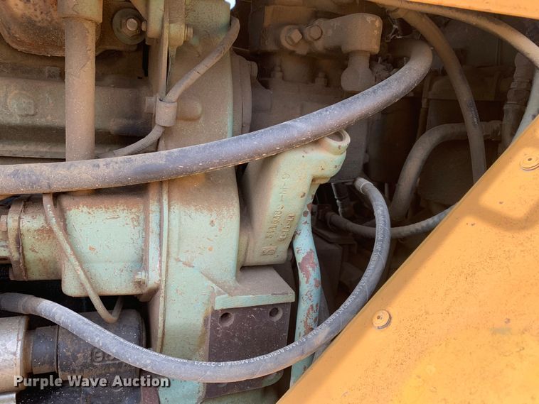 image for item DM7788 Hyster C530A pneumatic roller