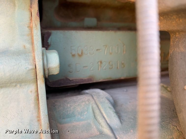 image for item DM7788 Hyster C530A pneumatic roller