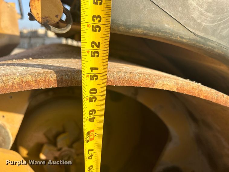 image for item DO1001 2002 Caterpillar CB-634D double drum vibratory roller