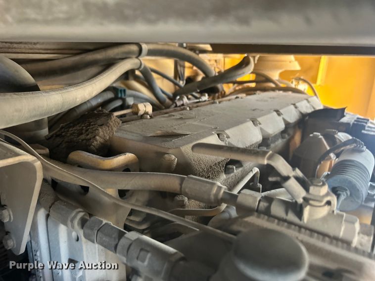 image for item DO1001 2002 Caterpillar CB-634D double drum vibratory roller